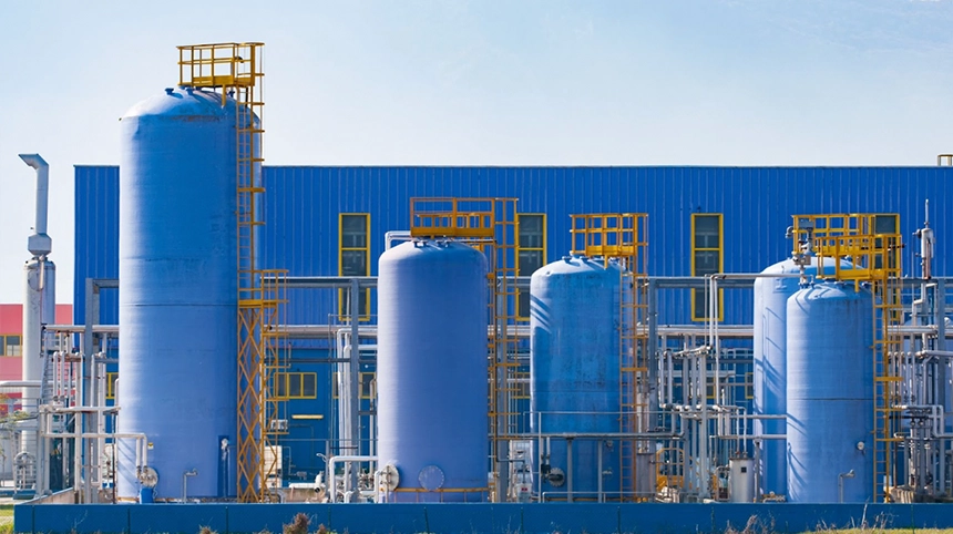 DEF Storage Tanks: Design Best Practices for Reliable Urea Storage in Industrial Applications 